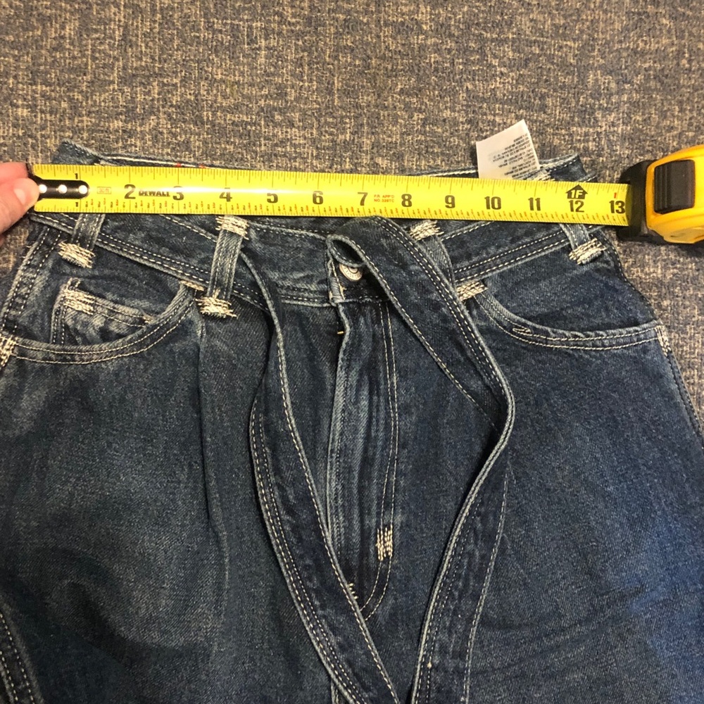 Rare y2k “Levi’s red” High-waisted baggy wide leg blue jeans with belt - Picture 9 of 9